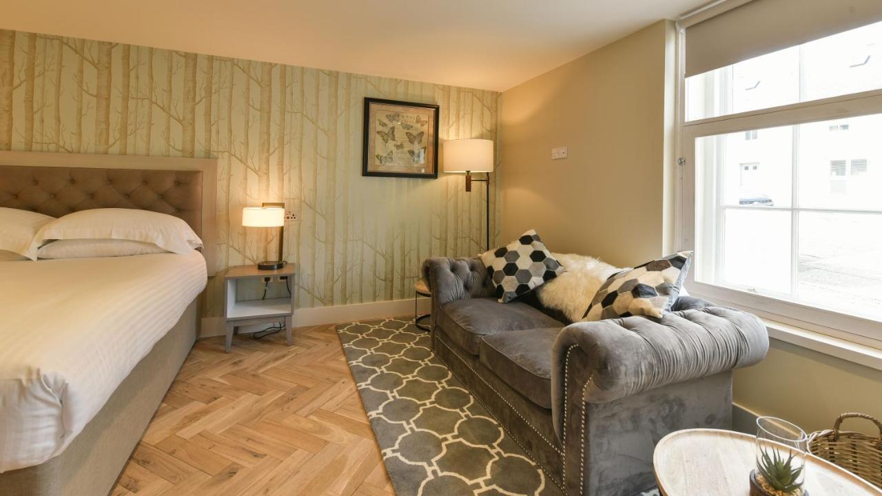 The Seafield Arms Hotel Cullen - Self Catering Exteriör bild