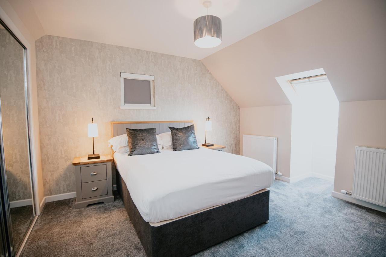 The Seafield Arms Hotel Cullen - Self Catering Exteriör bild
