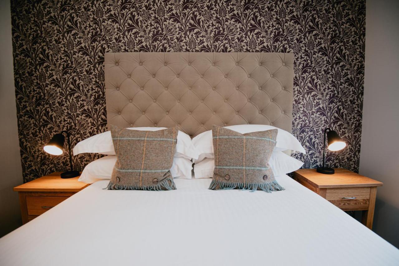 The Seafield Arms Hotel Cullen - Self Catering Exteriör bild
