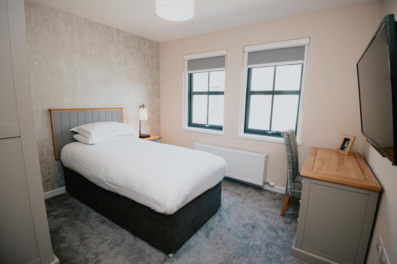 The Seafield Arms Hotel Cullen - Self Catering Exteriör bild